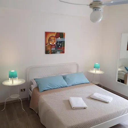 La Casa Dei Sassi House بيت للعطل *