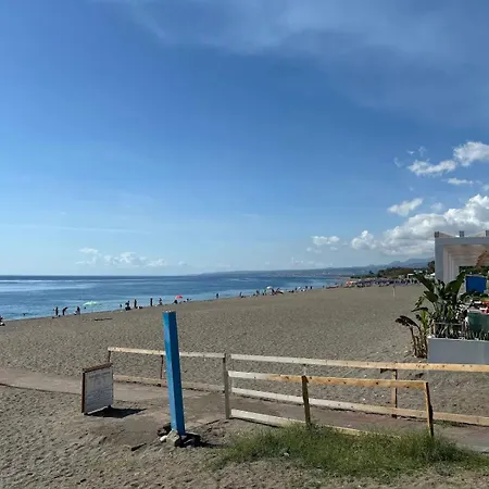 La Casa Dei Sassi House 贾迪尼-纳克索斯